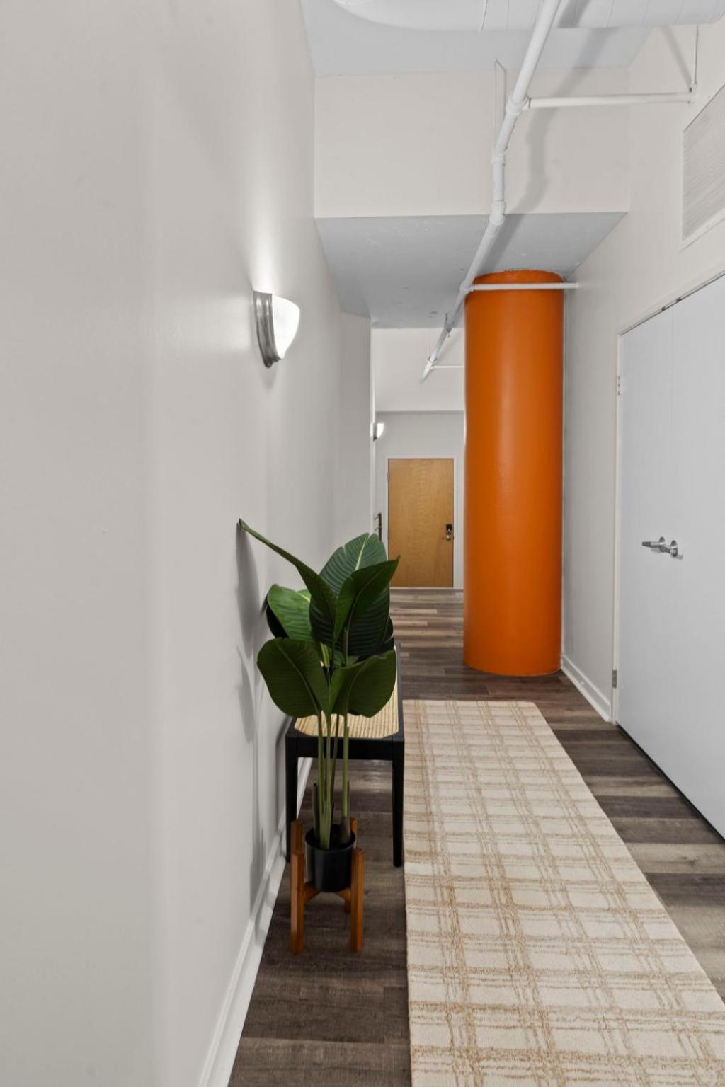 Indy Urban Stay - Skywalk - Sleeps 8 - Downtown - Stadium Indianapolis Exterior photo
